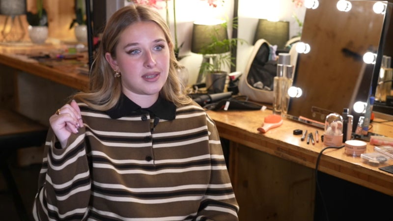 "Je suis bloquée": la chanteuse Helena immobilisée à Bangkok à cause des inondations inédites qui touchent la capitale thaïlandaise