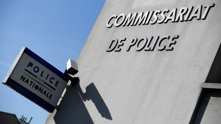 Deux hommes mis en examen après la mort d'un Britannique de 84 ans dans un village du Gers