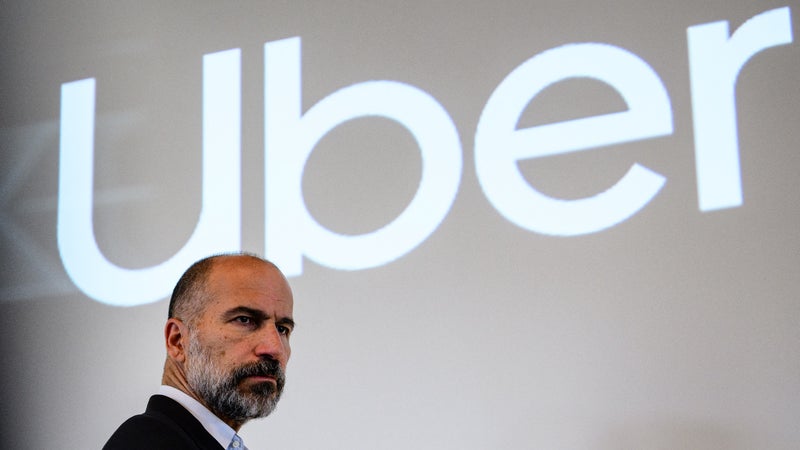 "Nous allons réduire les effectifs d'environ 10%": alors qu'elle a triplé son chiffre d'affaires en 5 ans, Uber annonce la suppression de plus de 3.000 postes et va drastiquement limiter le télétravail