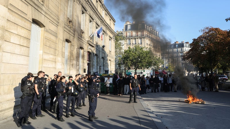 Grève de la fonction publique: la CGT revendique plus de 300.000 manifestants en France et 70.000 à Paris