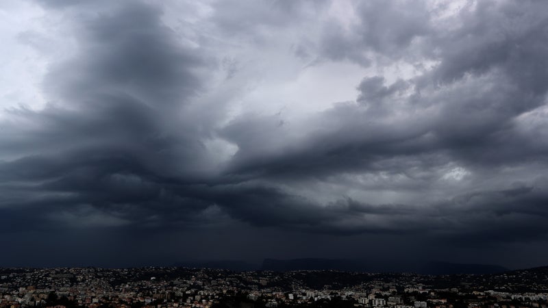 Orages dans le Sud, nuages et éclaircies dans le Nord: la météo pour ce premier week-end d'octobre