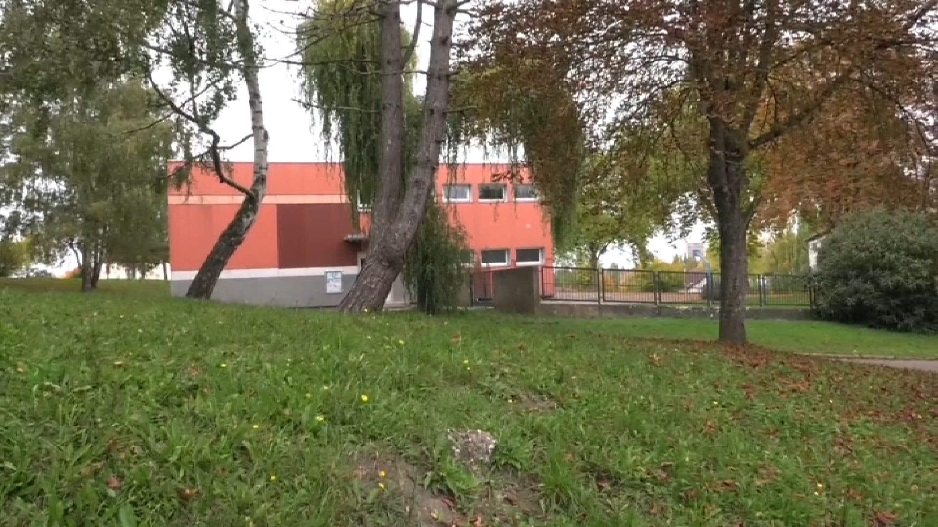 elle-tait-pleine-de-vie-une-fille-de-9-ans-retrouv-e-morte-dans-sa