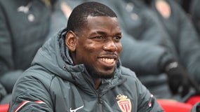 Paul Pogba sur le banc de l'AS Monaco pour sa première dans le groupe de l'ASM, 22 novembre 2025