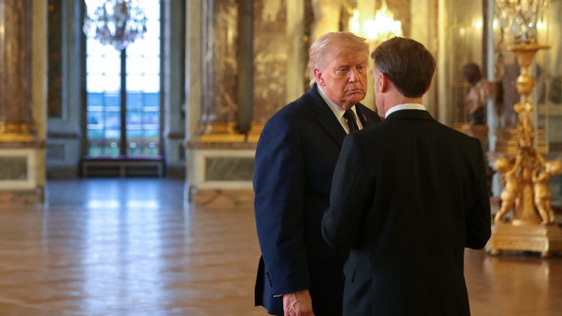 Donald Trump menace la France et l’Allemagne d’un embargo sur le diesel américain si elles ne puisent pas dans leurs stocks d'urgence