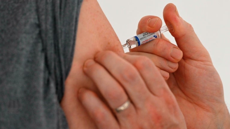 Les dépenses consacrées aux vaccins ont bondi de 70% en six ans mais la France n’atteint toujours pas ses objectifs de couverture