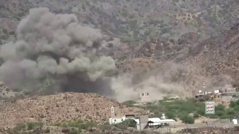 Les Houthis frappent l'Arabie saoudite, l'Iran dément toute implication dans la guerre au Yémen