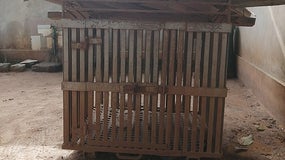 Cage en bois (image d'illustration)