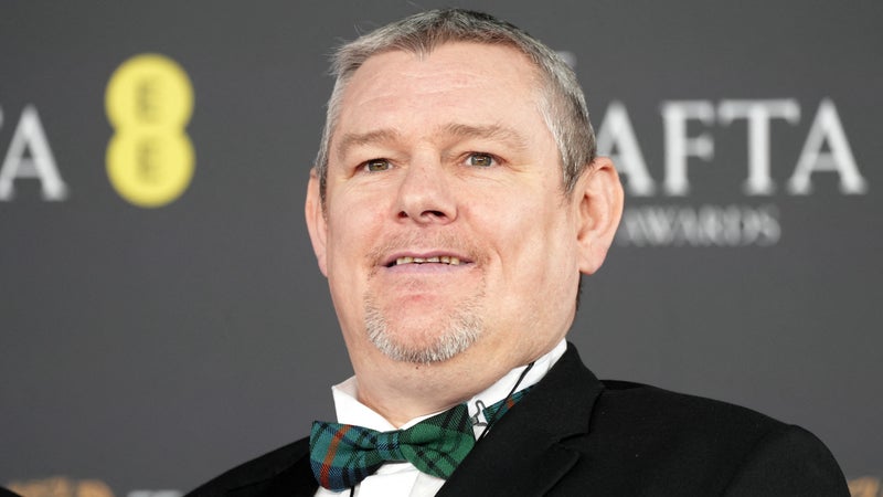Insulte raciste aux Bafta 2025: l'acteur John Davidson, atteint du syndrome de la Tourette, suivra la cérémonie des Bafta écossais depuis un espace séparé