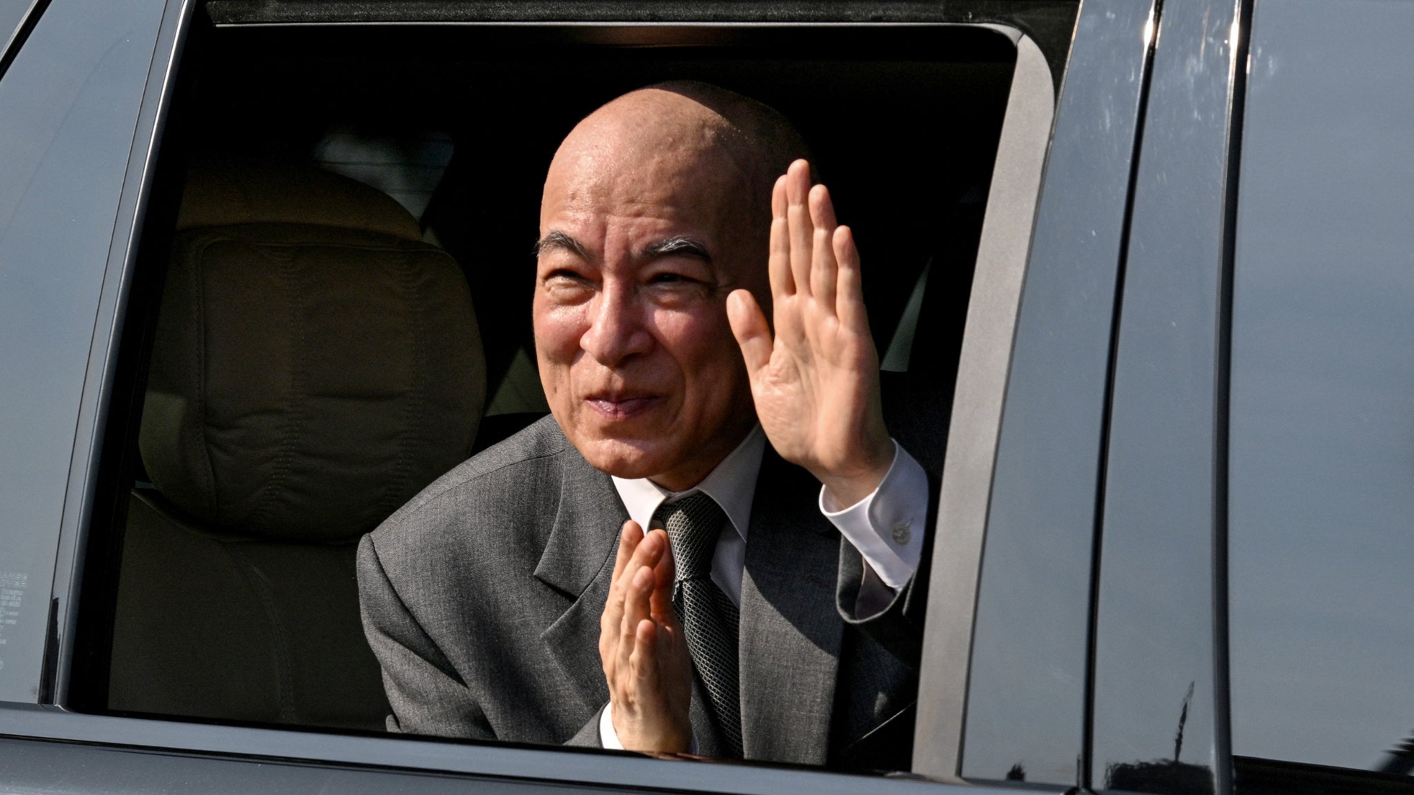 Le roi du Cambodge, Norodom Sihamoni, annonce souffrir d'un cancer de ...