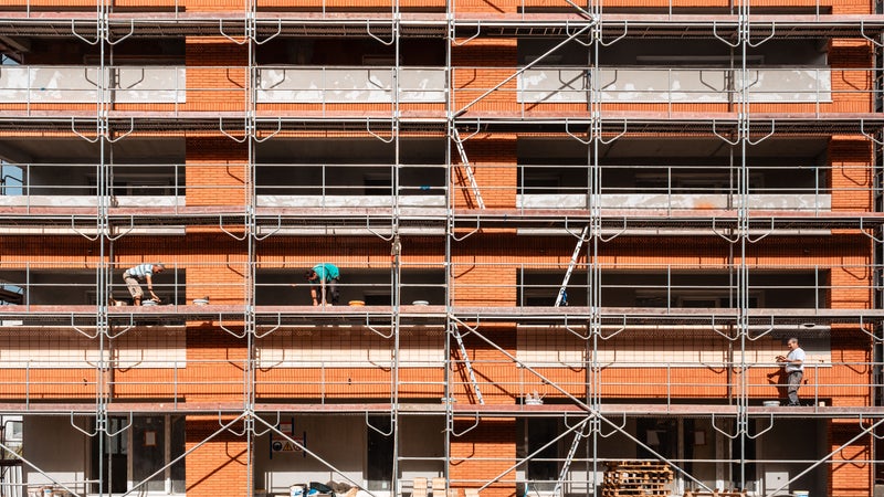 "On dévisse et on ne sait pas jusqu'où on va aller": le bâtiment s’enfonce dans une crise sans fin, 20.000 emplois pourraient être détruits
