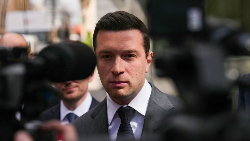Propos antisémites attribués à Jordan Bardella: le président du RN a déposé plainte avec constitution de partie civile pour diffamation contre Mediapart