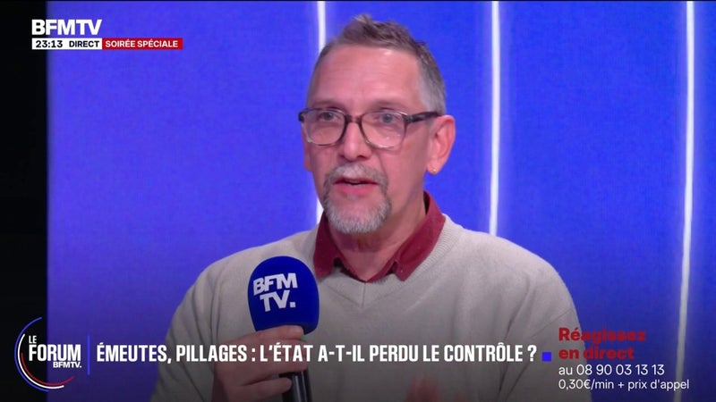 FORUM BFMTV - Manifestation du 17 octobre: "Avant d'arriver place de la République, dans le métro, ça sentait le gaz lacrymogène", raconte Philippe, manifestant présent dans le cortège samedi