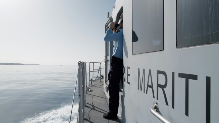 Charente-Maritime: un bateau chavire au large de la pointe de Chassiron, les occupants secourus