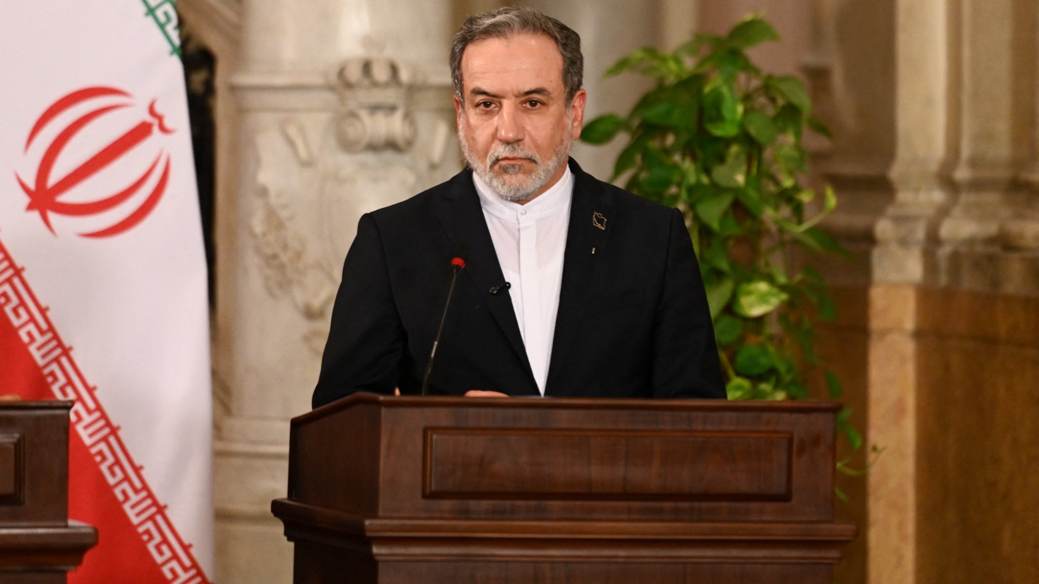 Iran : Téhéran maintient ses conditions pour rouvrir le détroit d'Ormuz