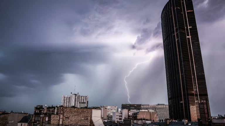 Coup de théâtre à Paris: le gigantesque projet à 800 millions d’euros pour métamorphoser la tour Montparnasse tombe à l’eau