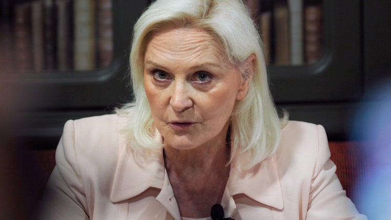 "Votez Le Pen-De Gaulle": dans la Sarthe, Marie-Caroline Le Pen choisit une arrière-petite-nièce du général pour figurer sur sa liste aux sénatoriales