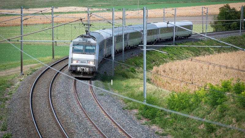 Pyrénées-Atlantiques: la SNCF va suspendre temporairement la circulation sur la ligne reliant Bayonne à Hendaye