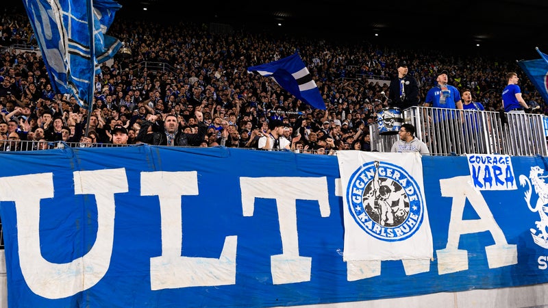 "Notre silence a rempli sa mission": les ultras de Strasbourg mettent fin à leur quart d’heure de grève avant le choc contre l'OM