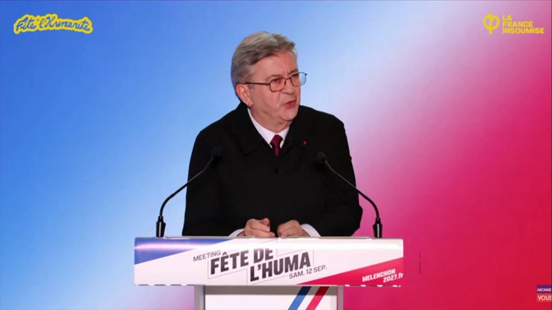 DIRECT. Hausse des prix des carburants: Jean-Luc Mélenchon dénonce les marges, une "décision de classe"