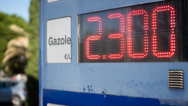"Plus rien n’est invraisemblable": en France, en Allemagne, aux Pays-Bas (mais pas en Espagne), le gazole à 3 euros n'est plus exclu, mais il faudrait un choc d'une rare violence