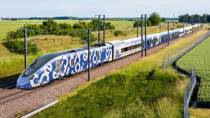"Cela change-t-il nos plans? Non": malgré les fissures sur ses futurs TGV fabriqués en Espagne, le concurrent de la SNCF Le Train veut rassurer