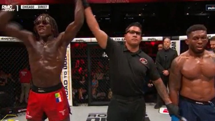 PFL Chicago: le Français Oualy Tandia réussit ses débuts après une grosse domination