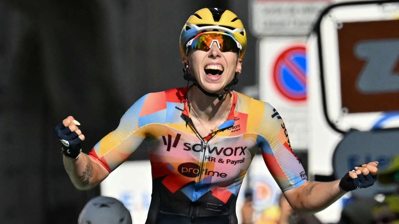 Lorena Wiebes victorieuse de la premiere etape du Tour de France Femmes 1er aout 2026 2327782