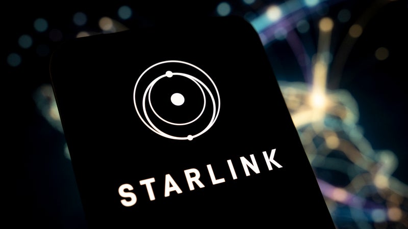 Le réseau Starlink a été bridé en Ukraine: pour briser la domination de Musk et de ses 11.000 satellites, l'Europe accélère la création de son propre géant avec Airbus et Thales
