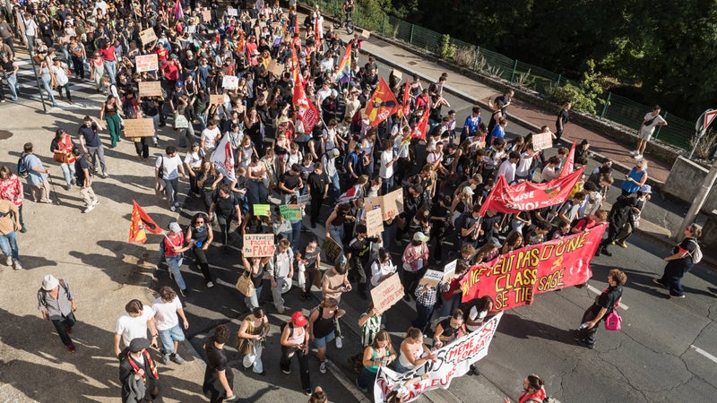 Colère lycéenne: dans la Vienne, un père appelle à "protéger les enfants" lors des manifestations
