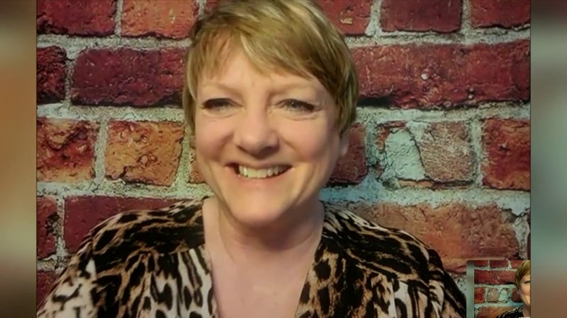 "S'il y a plus de 10.000 habitants, on n'y va pas": Alison Arngrim, alias Nellie Oleson de "La Petite Maison dans la prairie" attendue en Seine-et-Marne