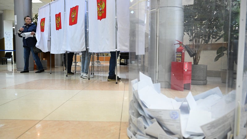 Le maire de Moscou accuse l'Ukraine d'une attaque "sans précédent" visant à "perturber" les élections législatives en Russie