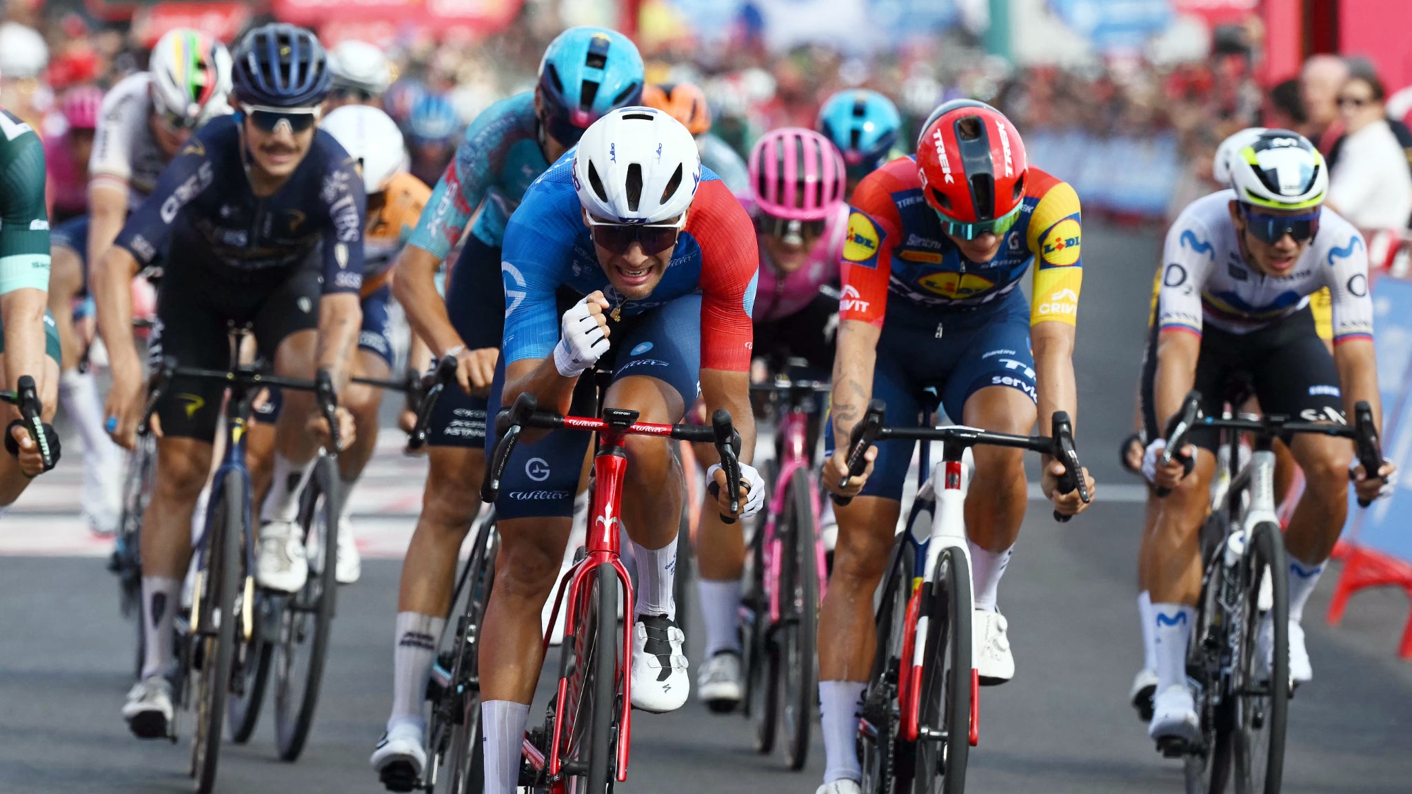 Vuelta 2026: Nouvelle victoire française, Bastien Tronchon s'impose au sprint et remporte la 10e étape entre Alcaraz et Elche de la Sierra