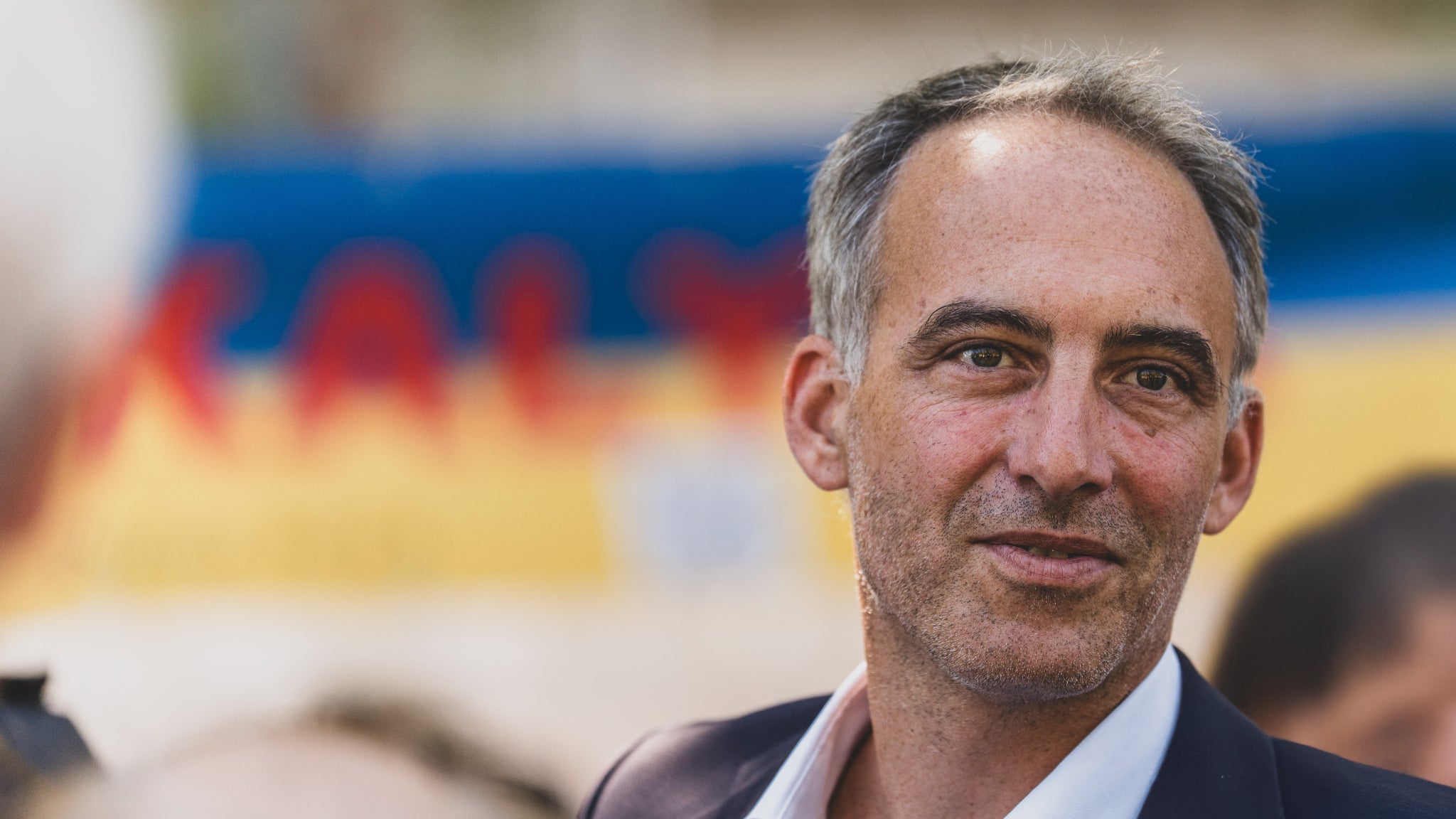 Présidentielle 2027: Raphaël Glucksmann veut taxer les 