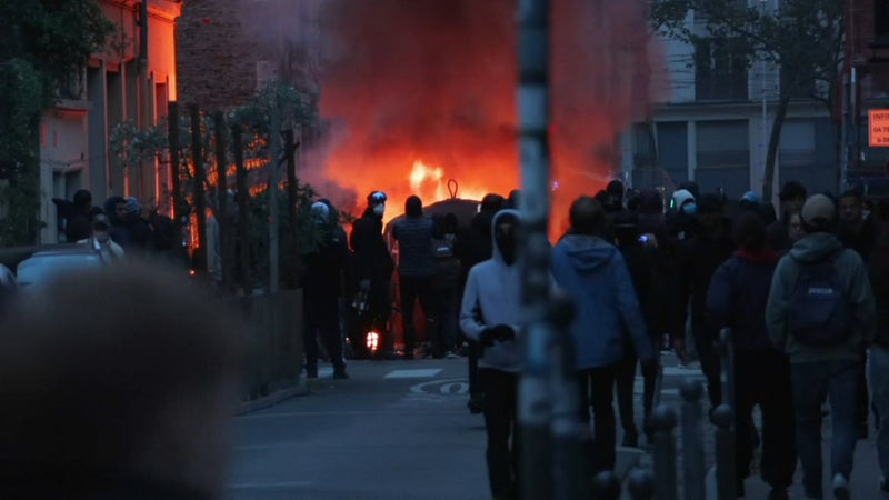 DIRECT. 24 octobre: "plus de 500 casseurs" affrontent les forces de l'ordre à Paris, des tensions à Marseille