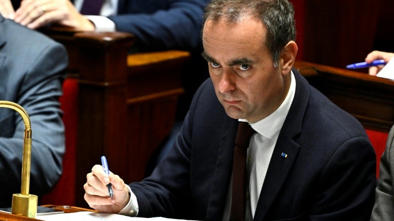 Colère lycéenne: Sébastien Lecornu attent des députés "des propositions et des engagements précis" sur le remplacement de Parcoursup
