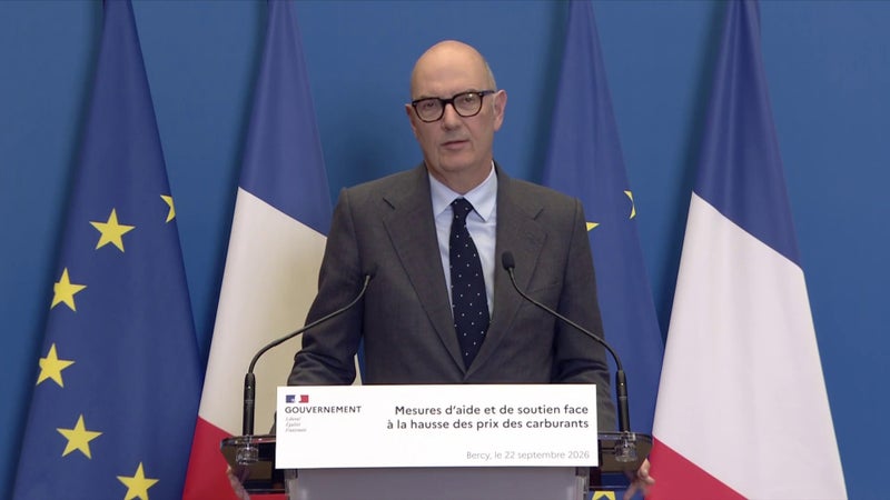 DIRECT. Carburants: le gouvernement assure qu'il n'y a "aucune inquiétude" en matière d'approvisionnement "pour les deux mois qui viennent"