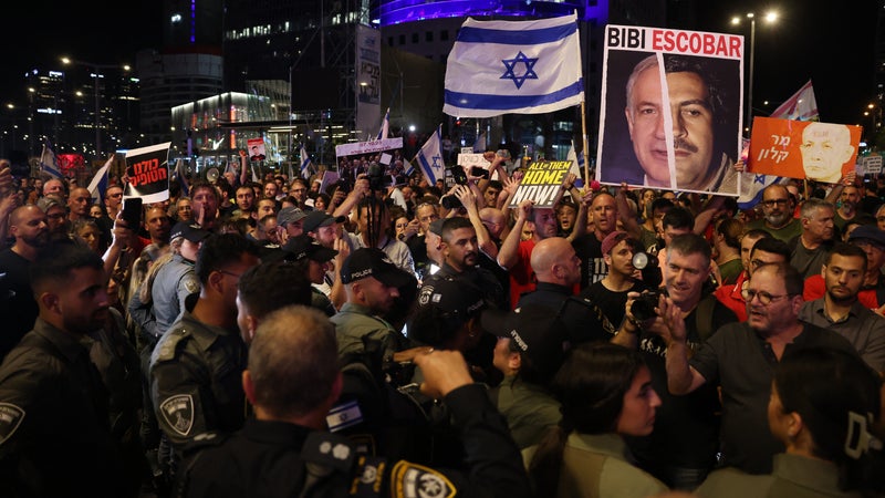 Du "sursaut patriotique" au retour des fractures: comment la société israélienne s'est divisée depuis le 7-Octobre