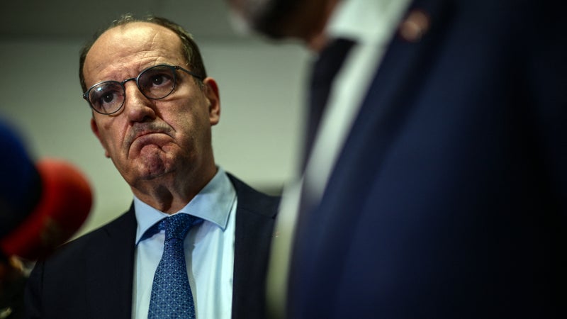 "Je suis fier de vous": après un été terriblement difficile, Jean Castex félicite ses troupes à la SNCF veut lancer une plan canicule (les syndicats veulent des augmentations)