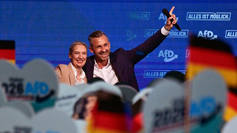 Elle est à 40% et favorite pour gagner l'élection: dans la région la plus pauvre et désindustrialisée d'Allemagne, l'extrême droite promet "un boom économique" (mais les économistes en doutent)