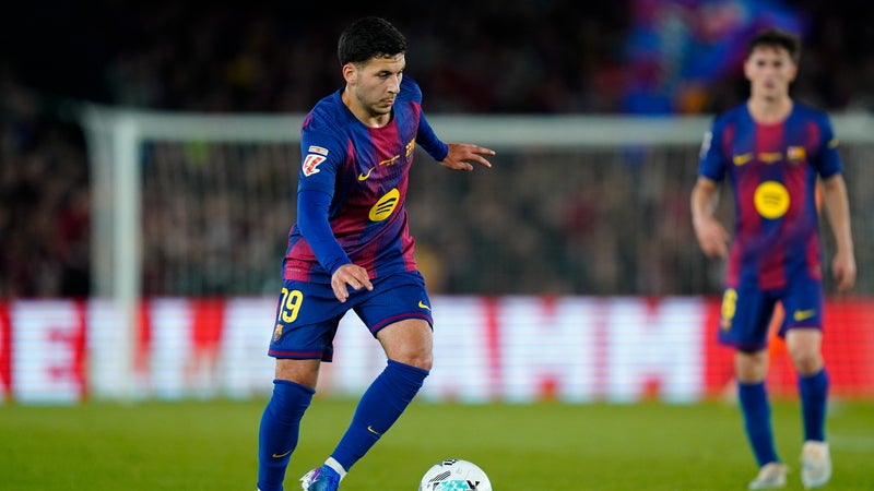 La grosse tuile confirmée pour Roony Bardghji, victime d’une grave blessure au genou à l’entraînement du Barça