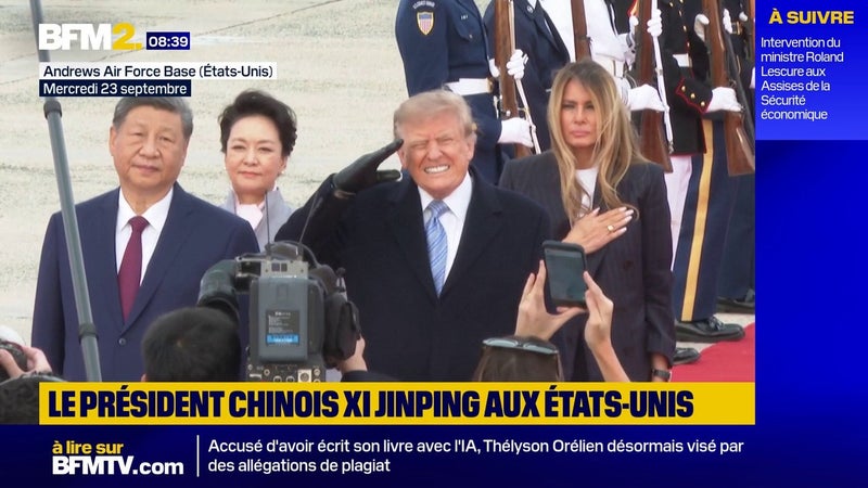 Donald Trump gêné par le bruit assourdissant d'un avion lors de l'accueil du président chinois