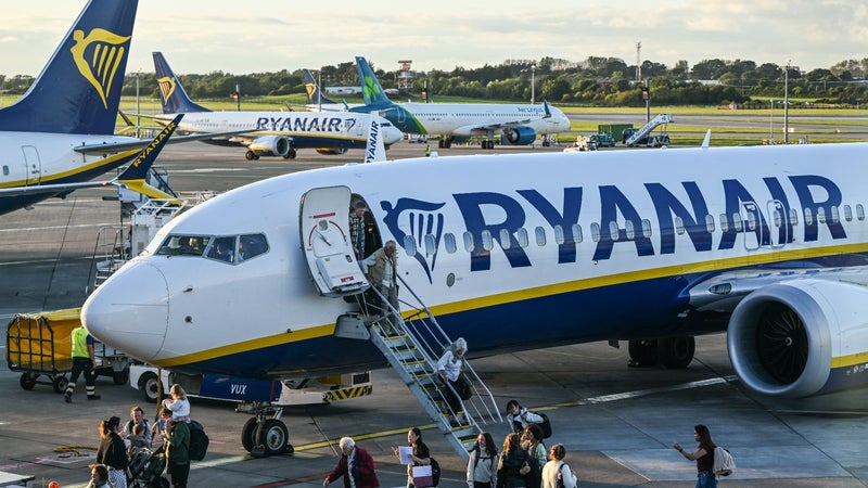 "Vous allez assister à la plus forte hausse des tarifs aériens de l'histoire": le patron de Ryanair prévient que 2027 va faire mal, les compagnies vont perdre leur protection contre la flambée du kérosène