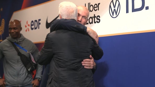 Aimé Jacquet et Zinédine Zidane le 5 octobre 2026 Aimé Jacquet et Zinédine Zidane le 5 octobre 2026