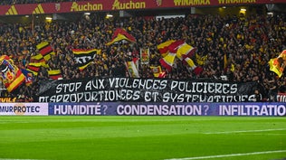 La banderole des supporters de Lens face à Lyon, le 9 octobre 2026.