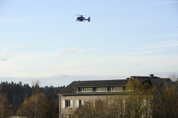 Les fouilles autour de l'école où a disparu Agnès Marin 