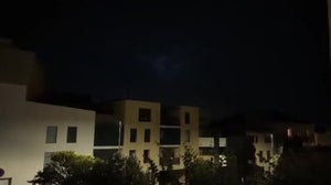 Les images de l'orage violent qui a touché Montpellier cette nuit - Témoins BFMTV