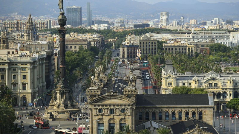 Déjà un géant en Espagne et implanté depuis 160 ans, Veolia décroche un contrat d'un milliard d'euros pour gérer l'eau potable dans la métropole de Barcelone