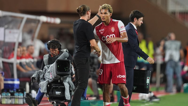 Monaco: "Il est très jeune, il a fait une erreur", Filipe Luis réagit à la célébration "égorgement" de Paris Bruner