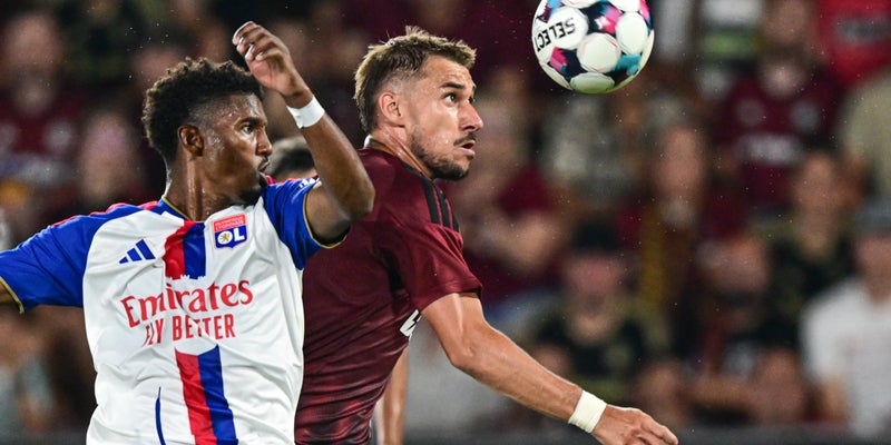 Le Sparta reprend peu à peu le contrôle