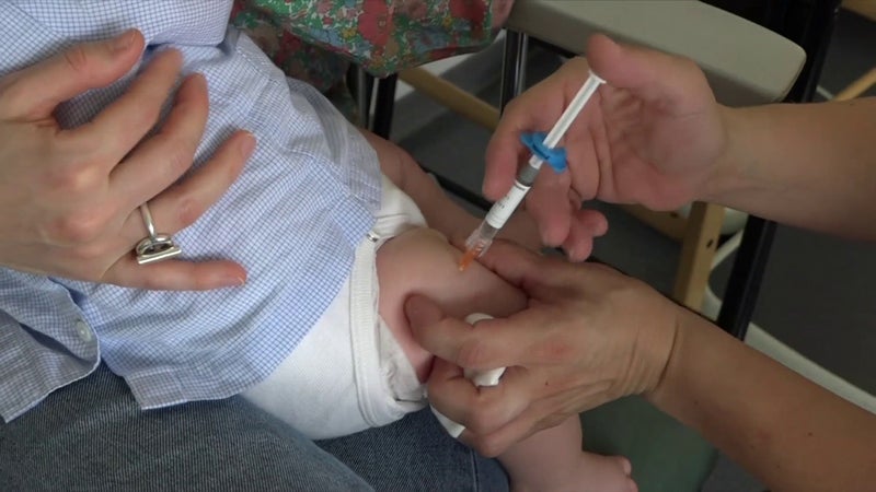 "Ça paraissait essentiel": les deux vaccins contre la bronchiolite sont maintenant mieux remboursés